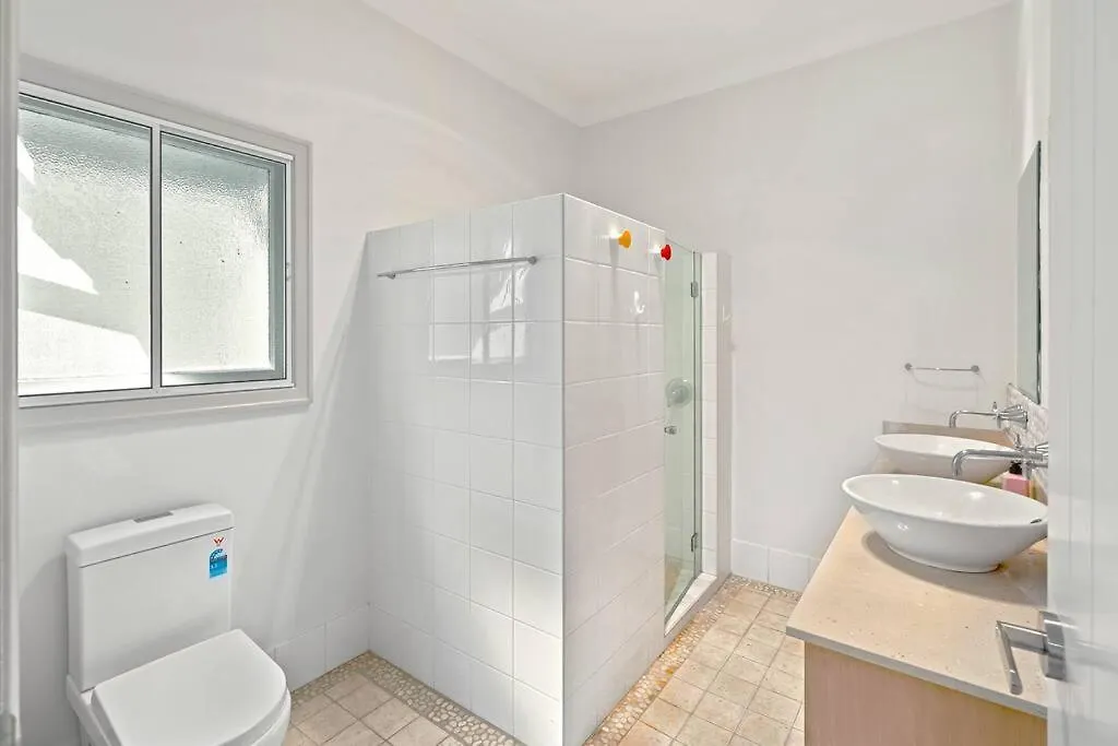 Holiday home Artistic Queenslander With Park Views - Near City! Brisbane Australia