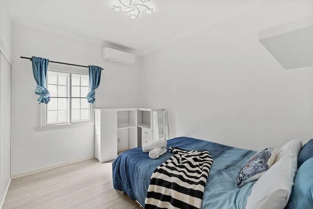 Holiday home Artistic Queenslander With Park Views - Near City! Brisbane
